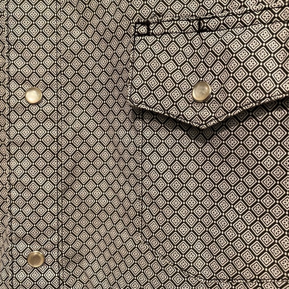 Wrangler Wrancher Shirt Mens XL Geometric AOP Pearl Snap Short Sleeve Western - Picture 5 of 7